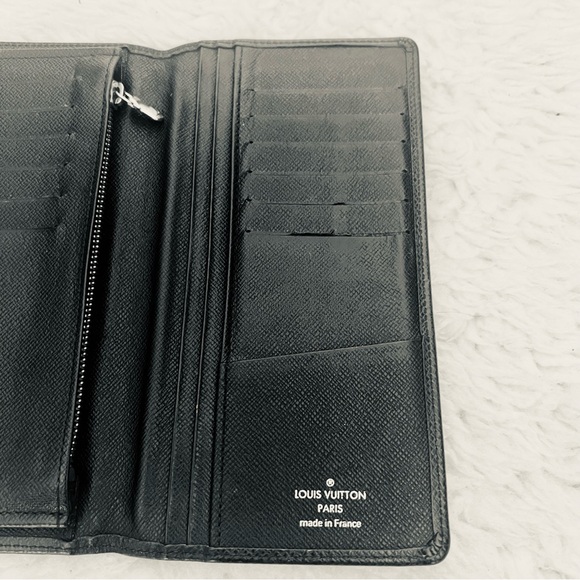 Louis Vuitton Portefeuille Taiga M32572 Black Leather SP4182 Unisex Long Wallet - Picture 4 of 16